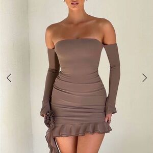 Chic Strapless Tan Dress with Ruffle Detail